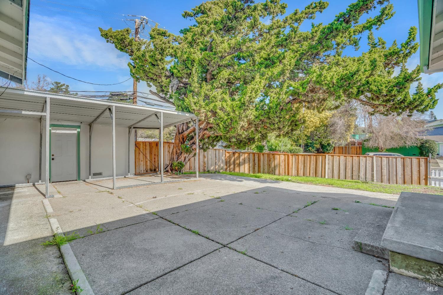 1268 Sereno Drive thumbnail 19