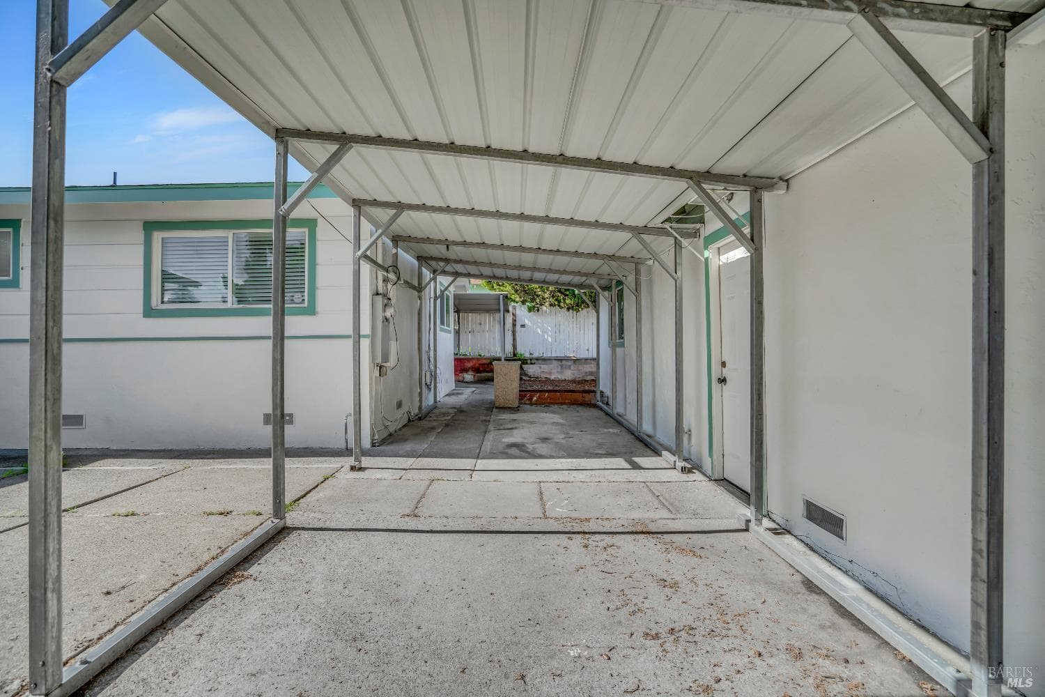 1268 Sereno Drive thumbnail 22