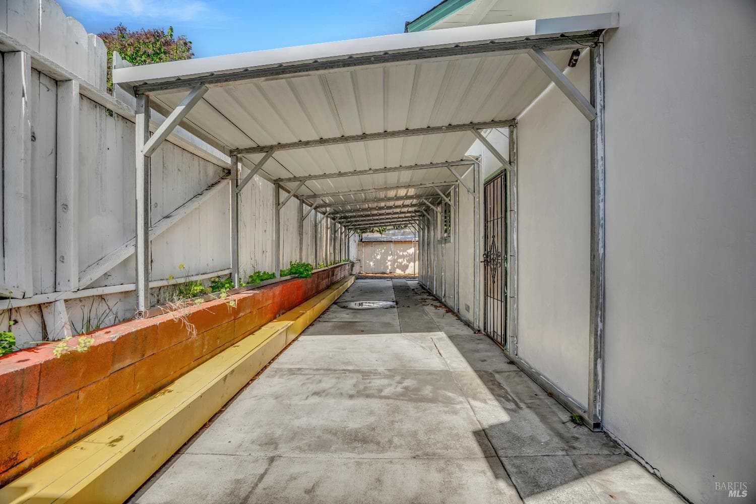 1268 Sereno Drive thumbnail 25