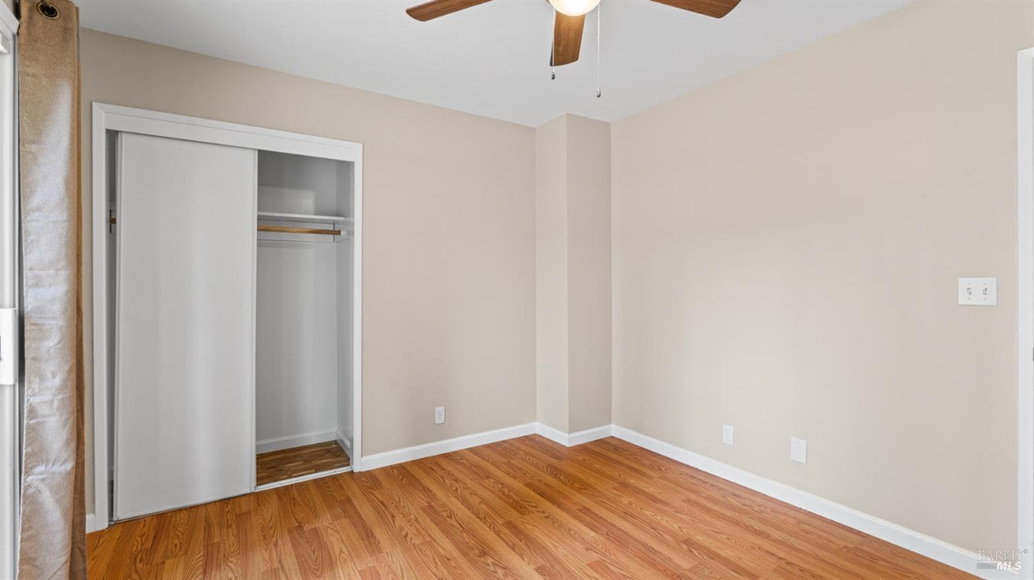 2731 Orchid Street thumbnail 30