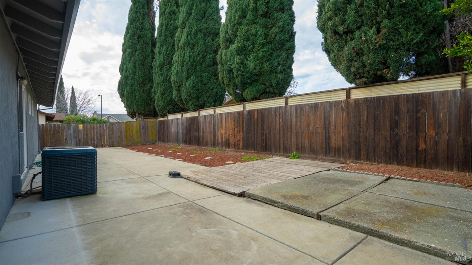 2731 Orchid Street thumbnail 38