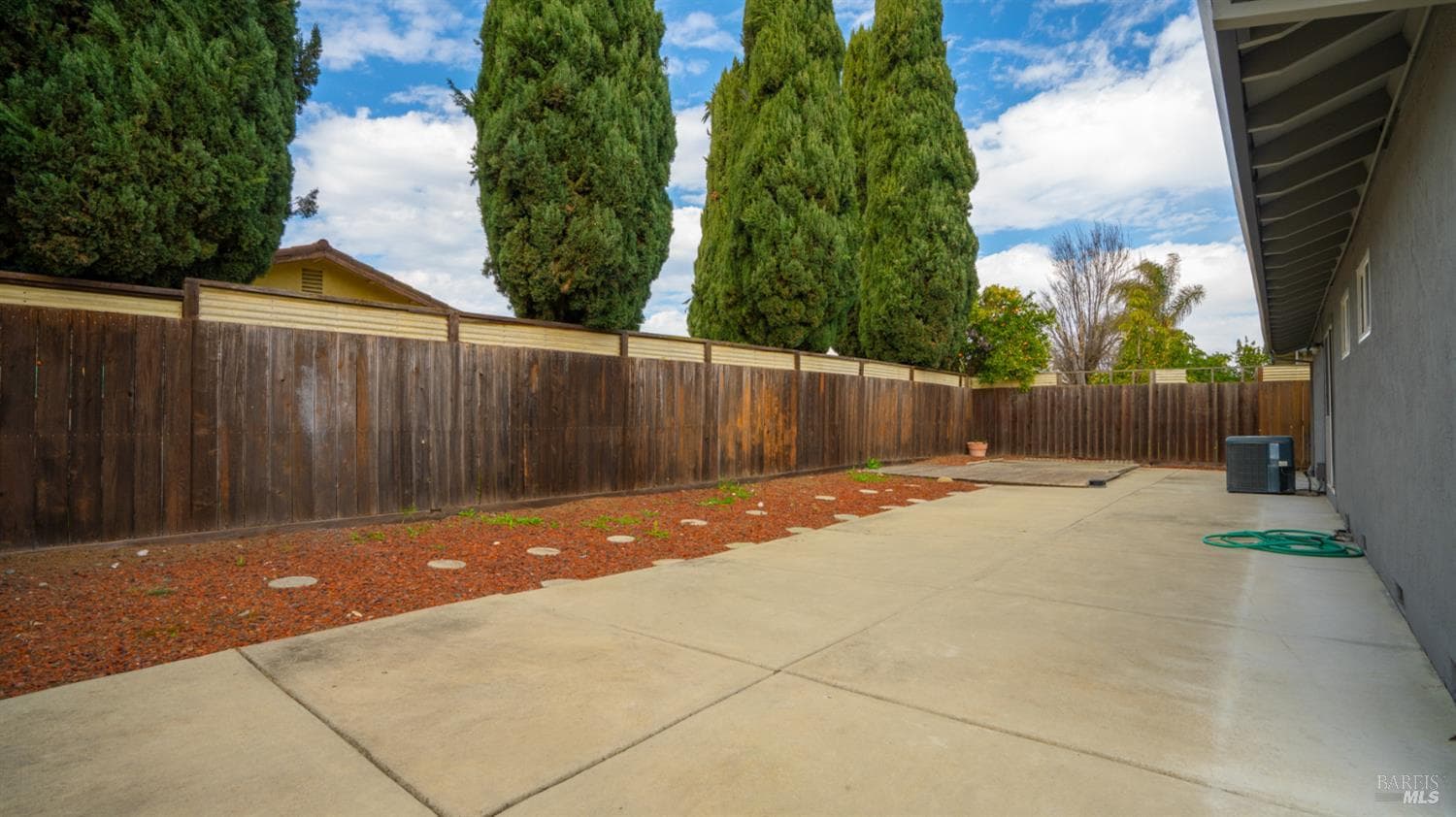 2731 Orchid Street thumbnail 41