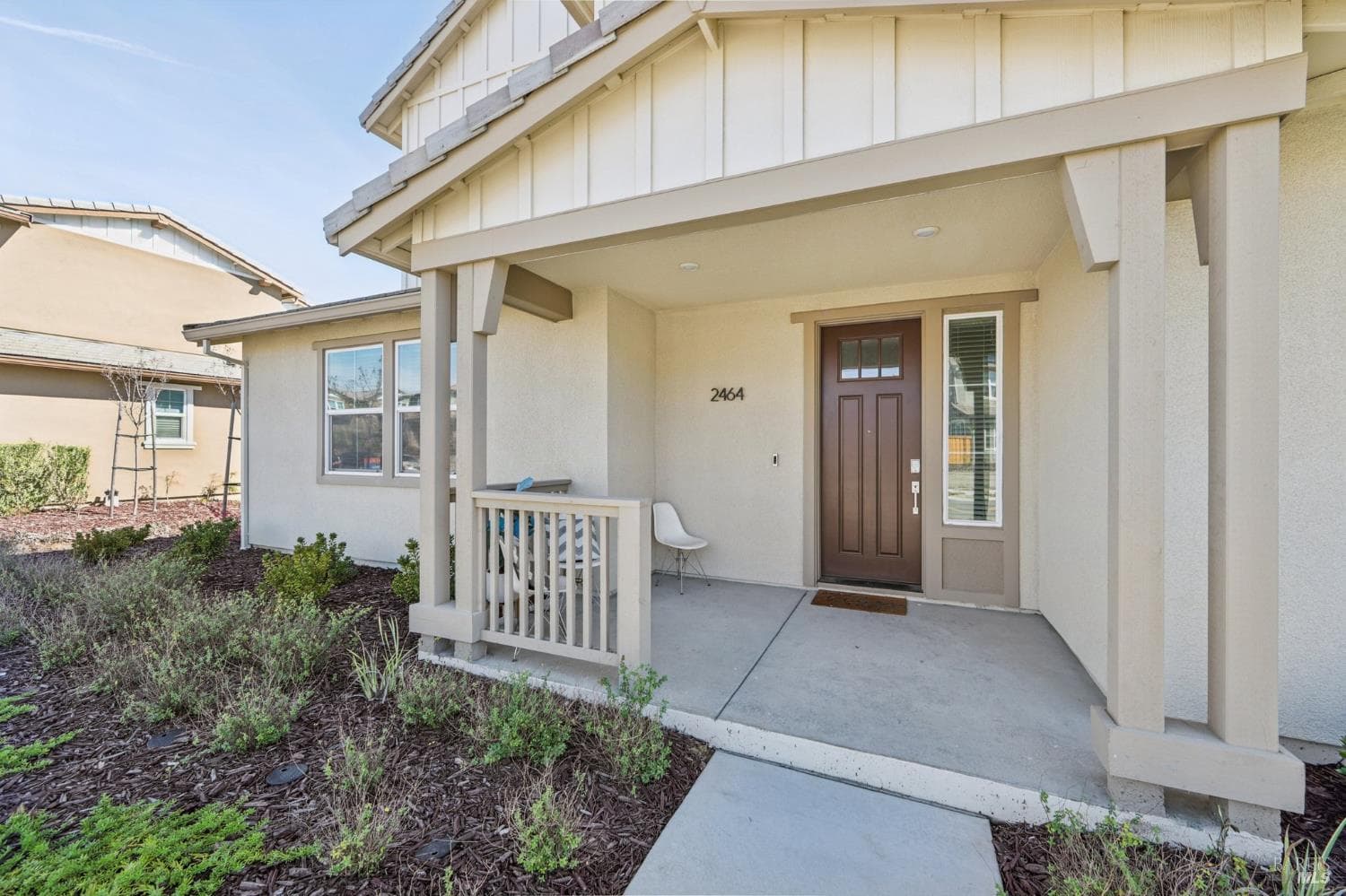 2464 Lake Club Drive thumbnail 4