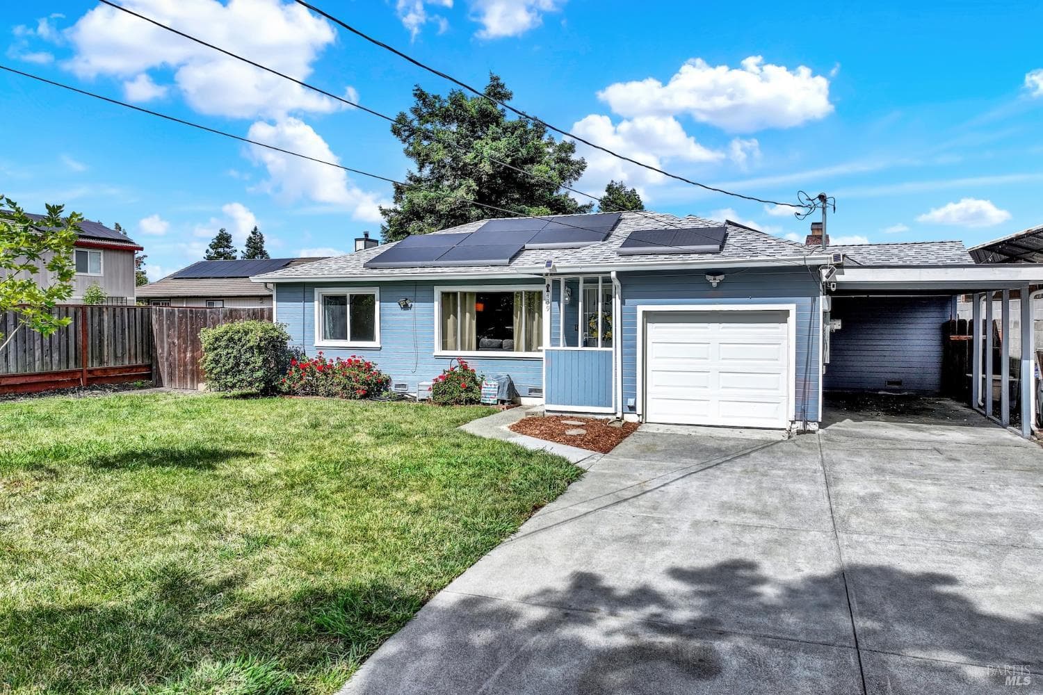 439 Hamilton Drive — photo 1