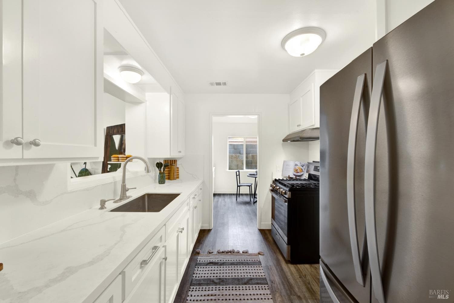 439 Hamilton Drive thumbnail 6