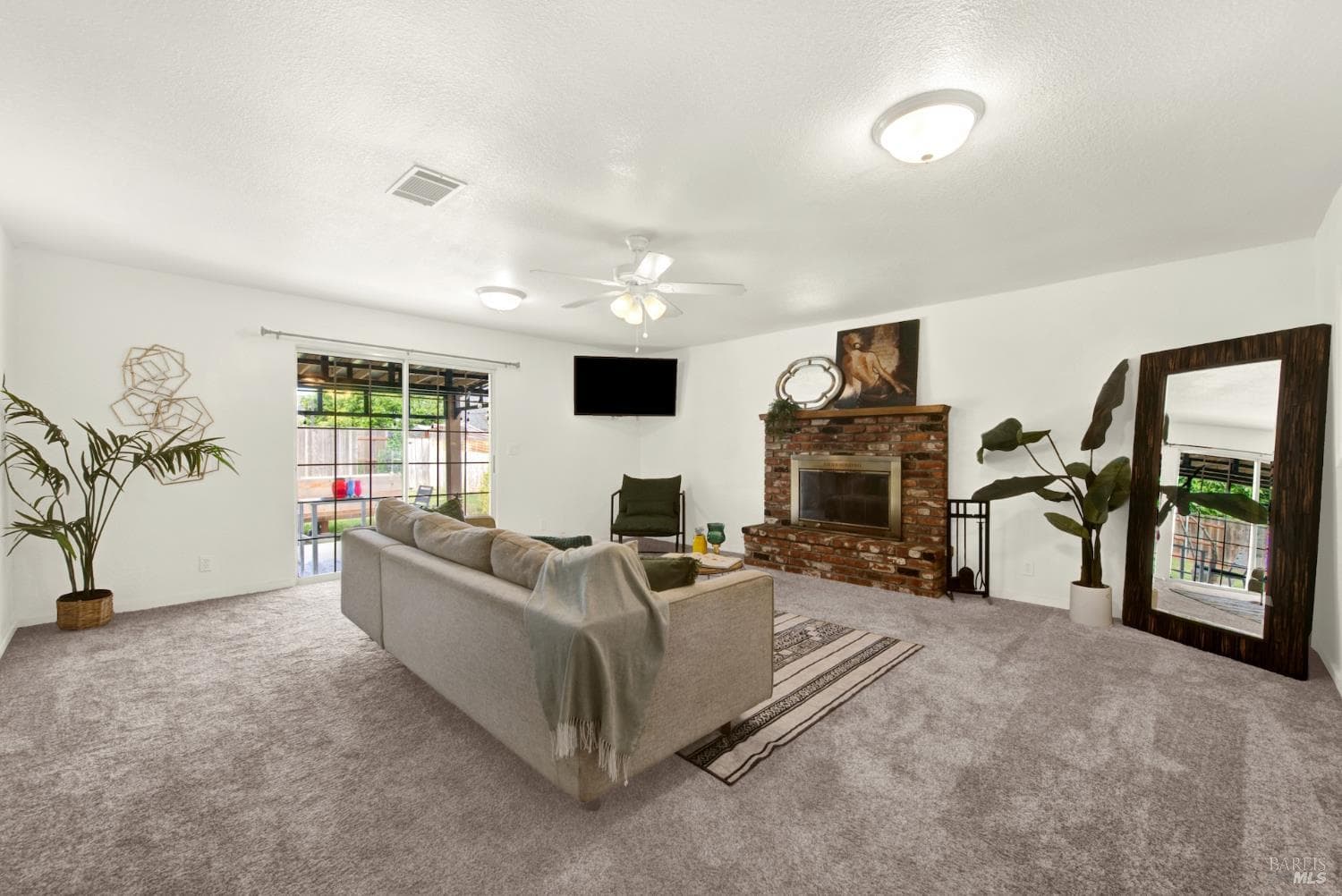 439 Hamilton Drive thumbnail 12
