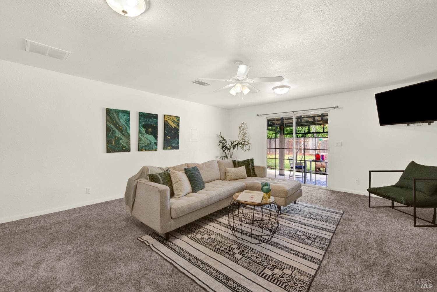 439 Hamilton Drive thumbnail 13