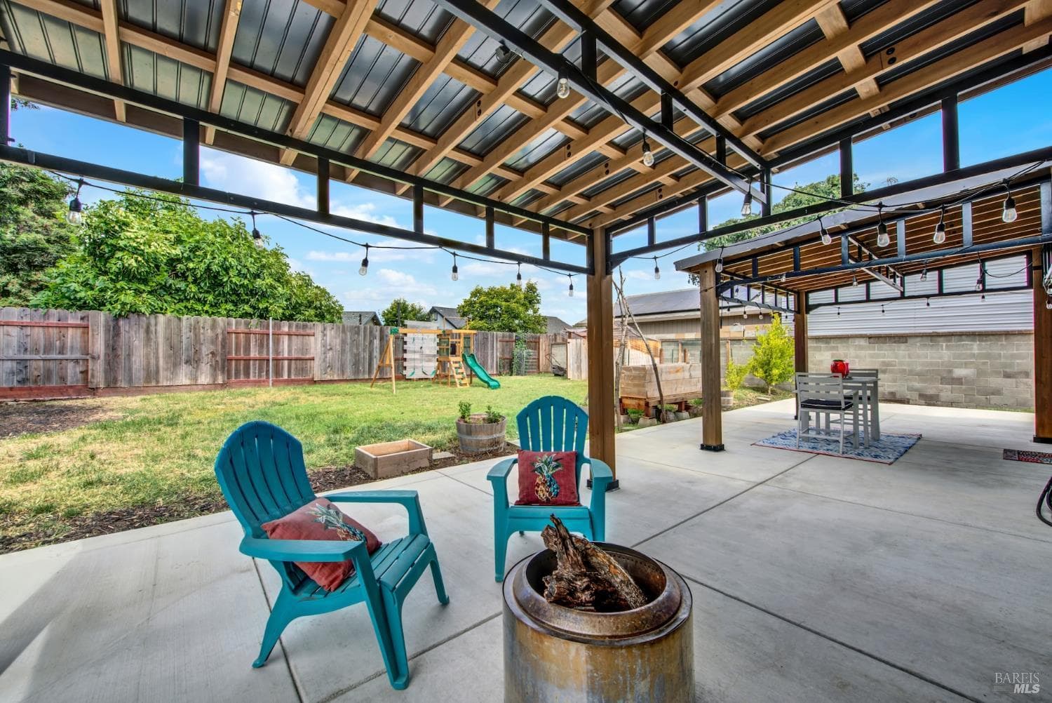 439 Hamilton Drive thumbnail 29