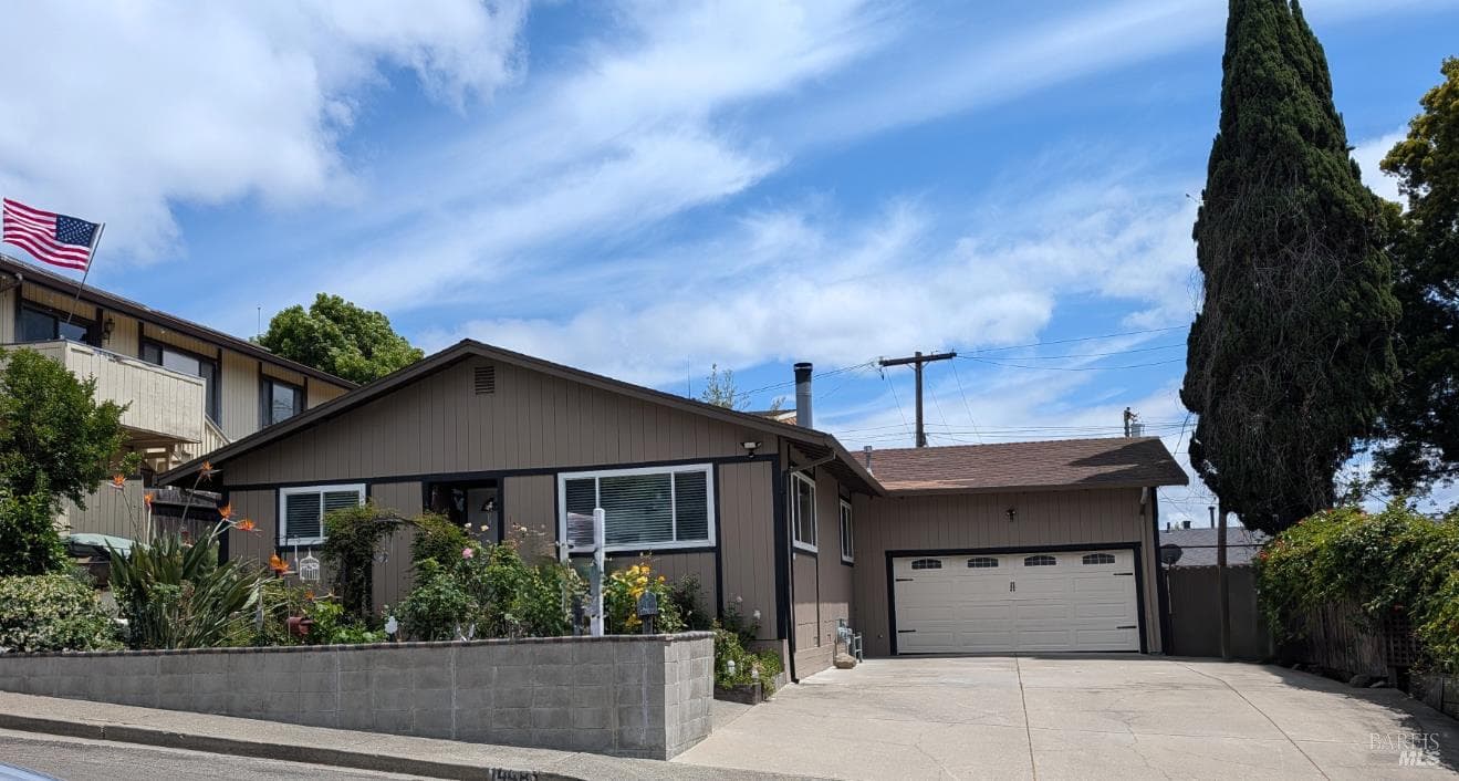 1448 O Hare Drive — photo 1