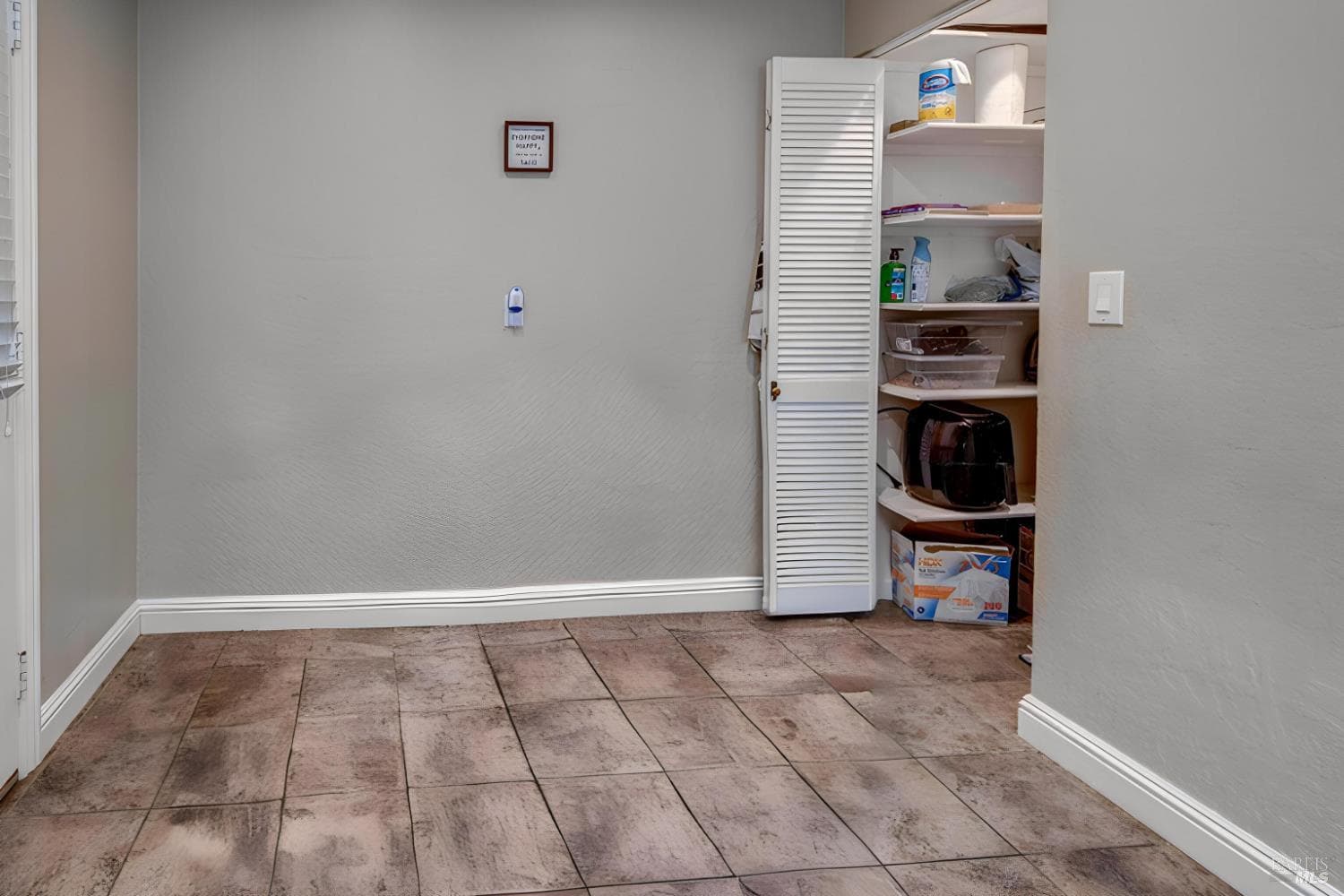 1448 O Hare Drive thumbnail 17