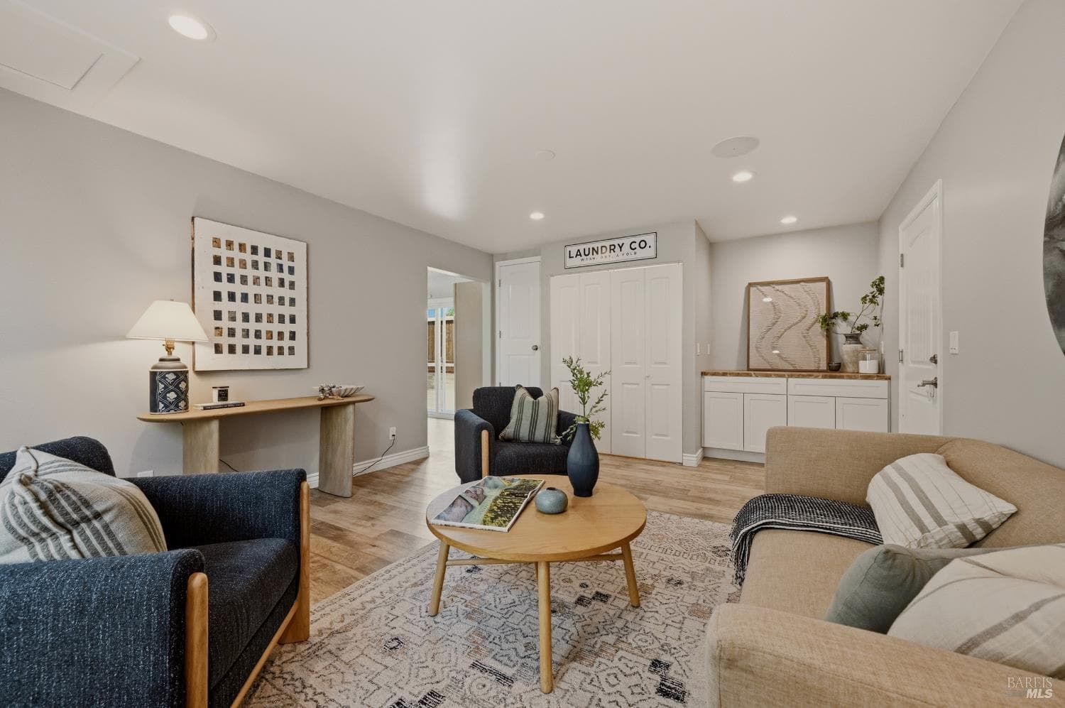 548 Gardenia Court thumbnail 10