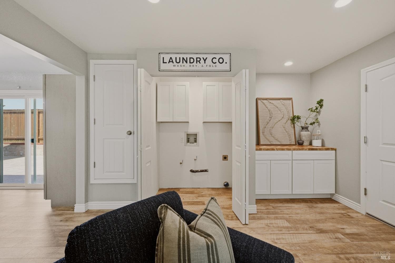 548 Gardenia Court thumbnail 11