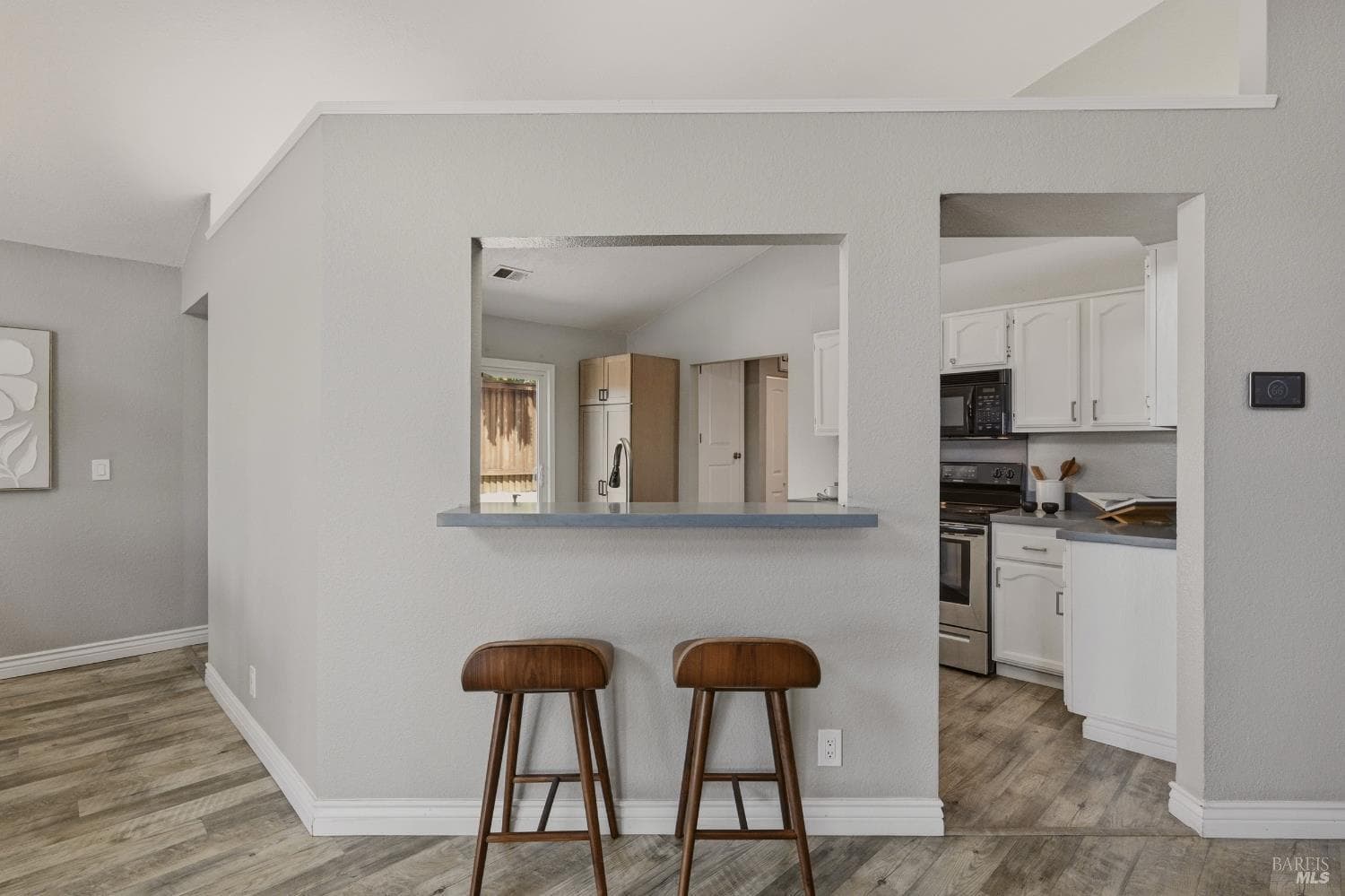 548 Gardenia Court thumbnail 14