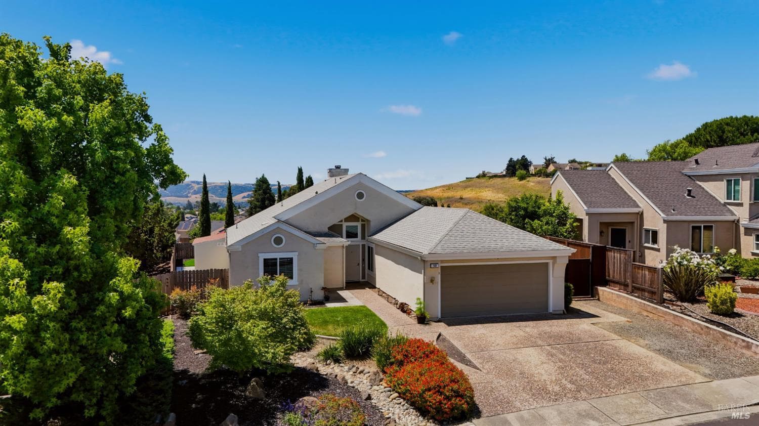 548 Gardenia Court thumbnail 36