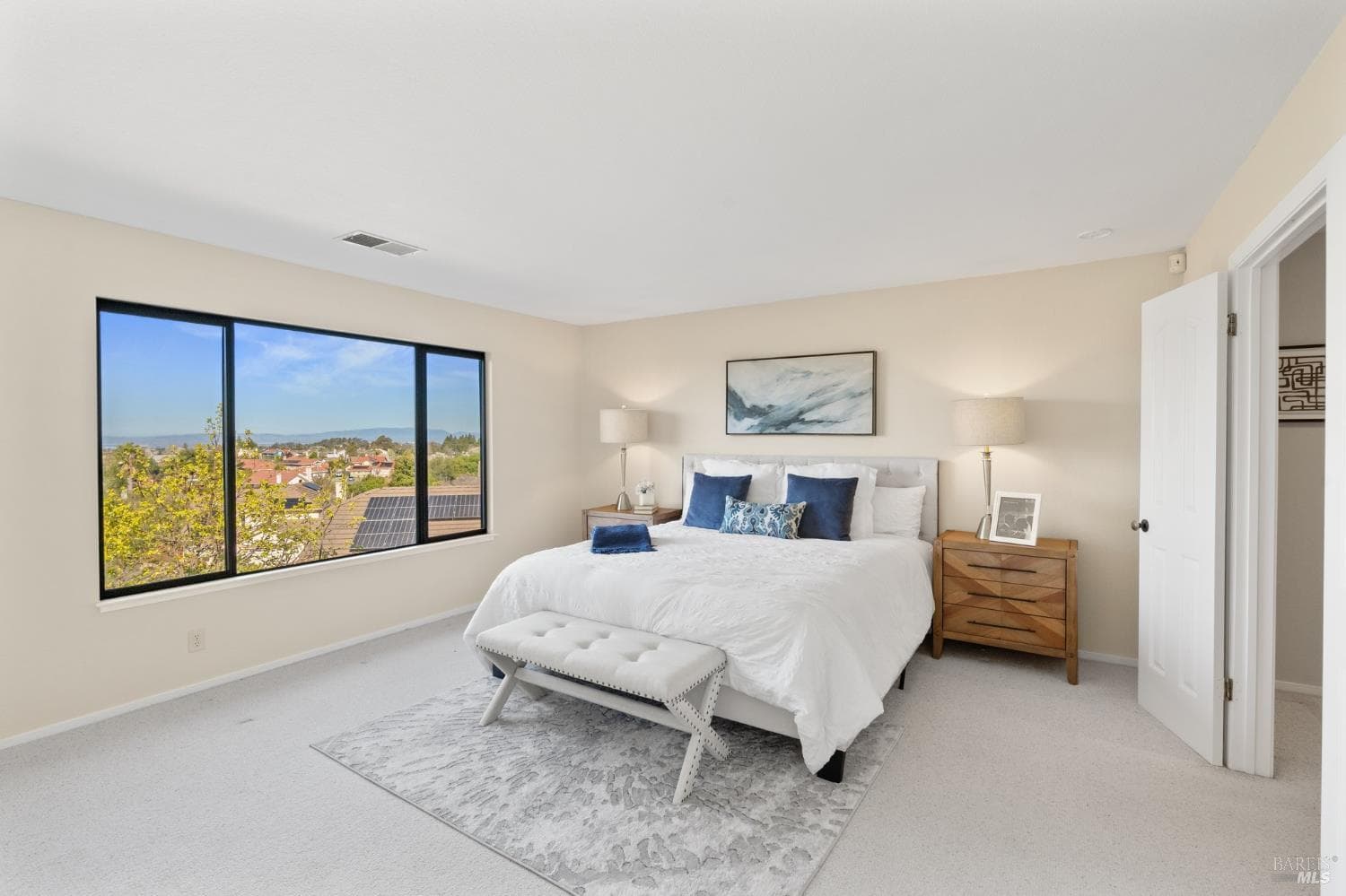 2209 Ascot Parkway thumbnail 17