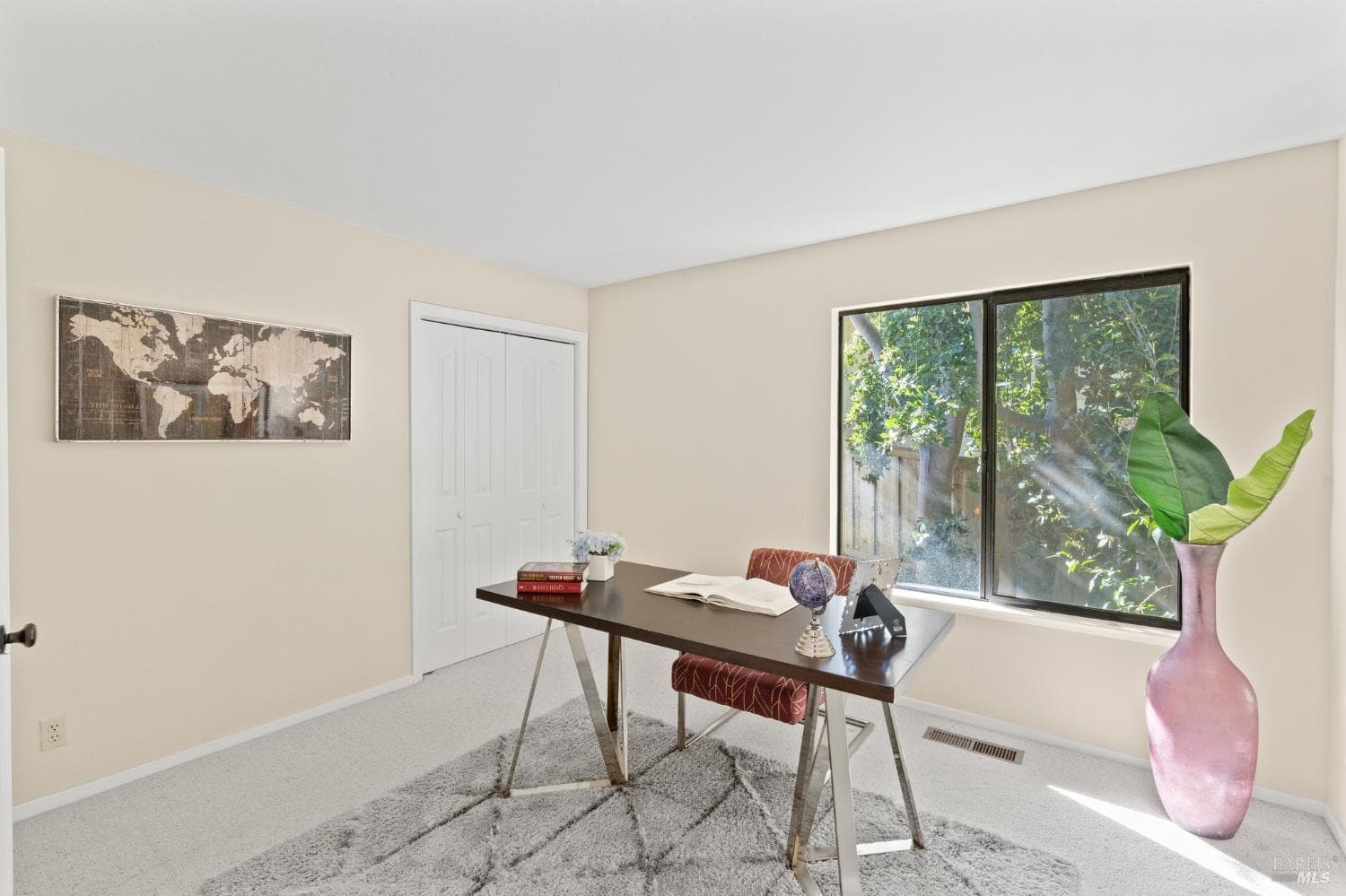 2209 Ascot Parkway thumbnail 21