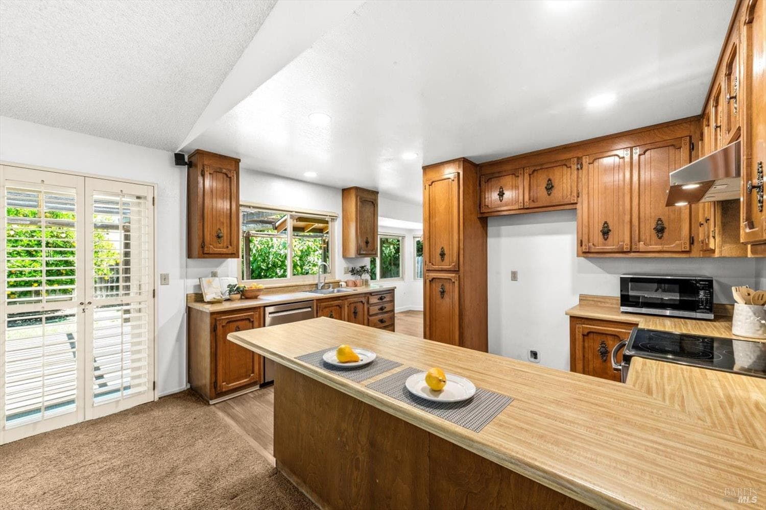 3012 Chestnut Court thumbnail 26