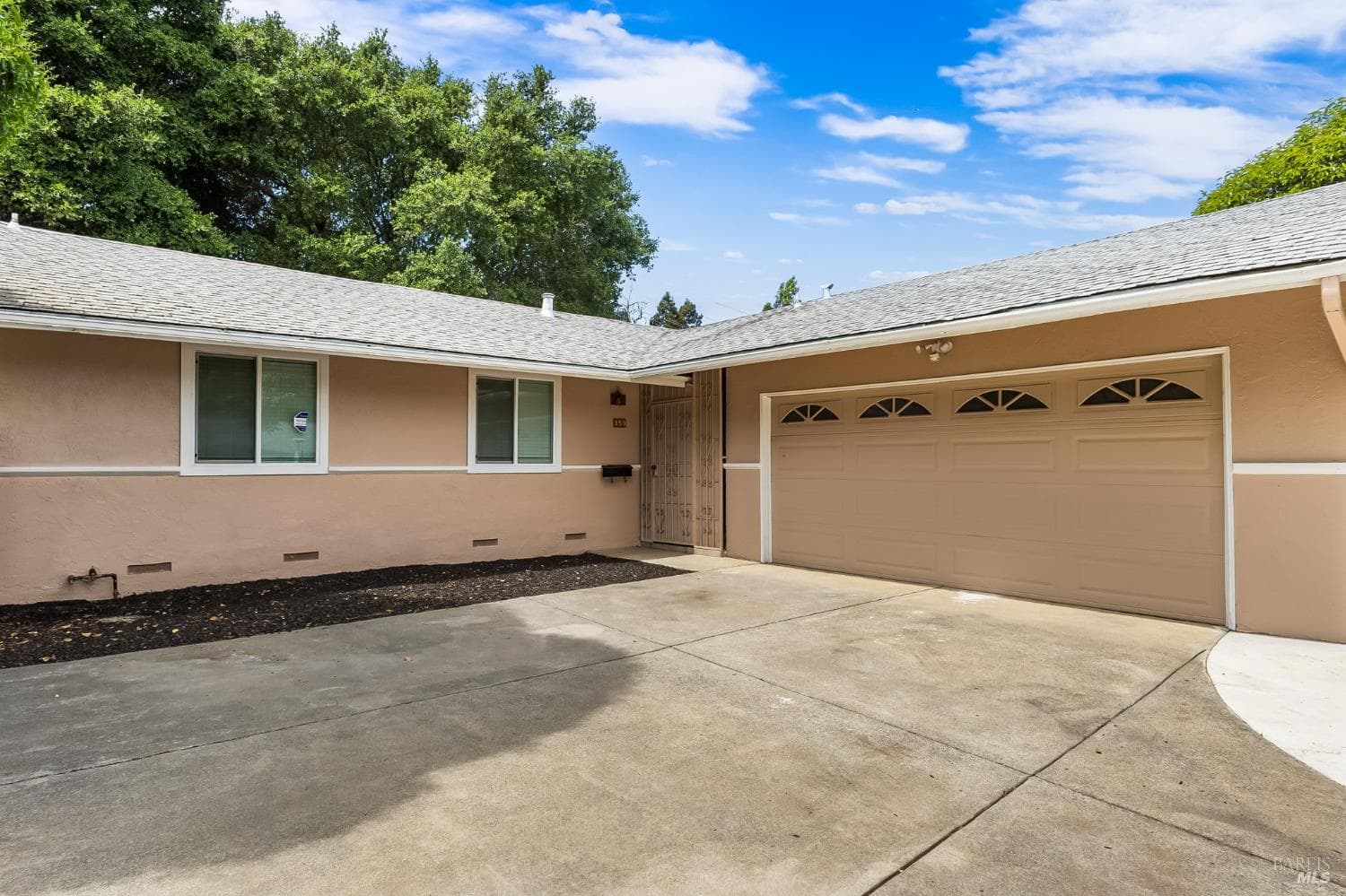 359 Rollingwood Drive thumbnail 2