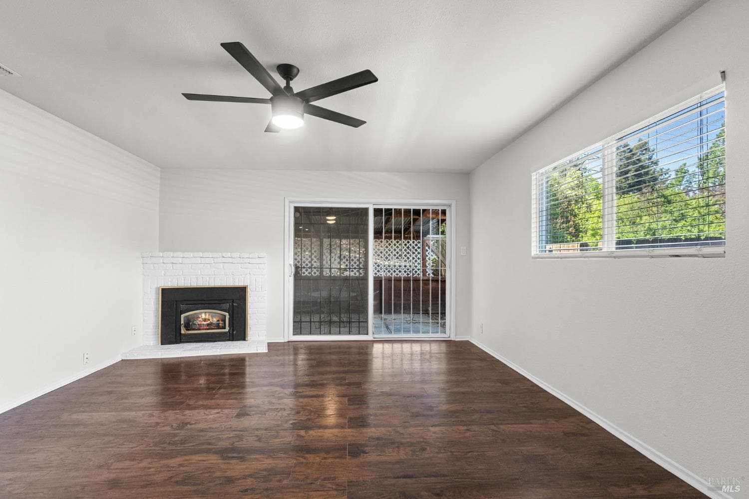 359 Rollingwood Drive thumbnail 8