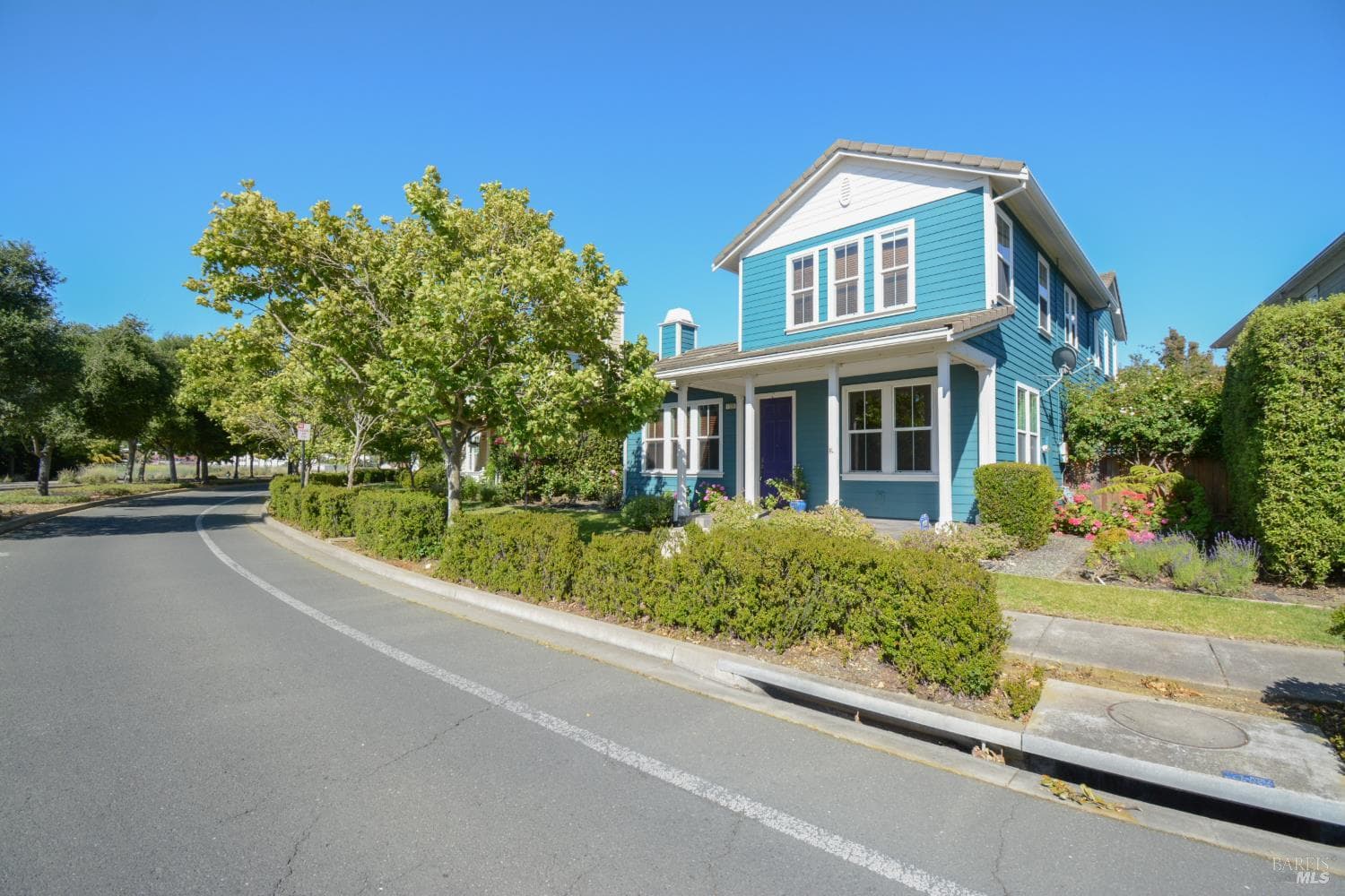 1026 FLAGSHIP Drive thumbnail 3
