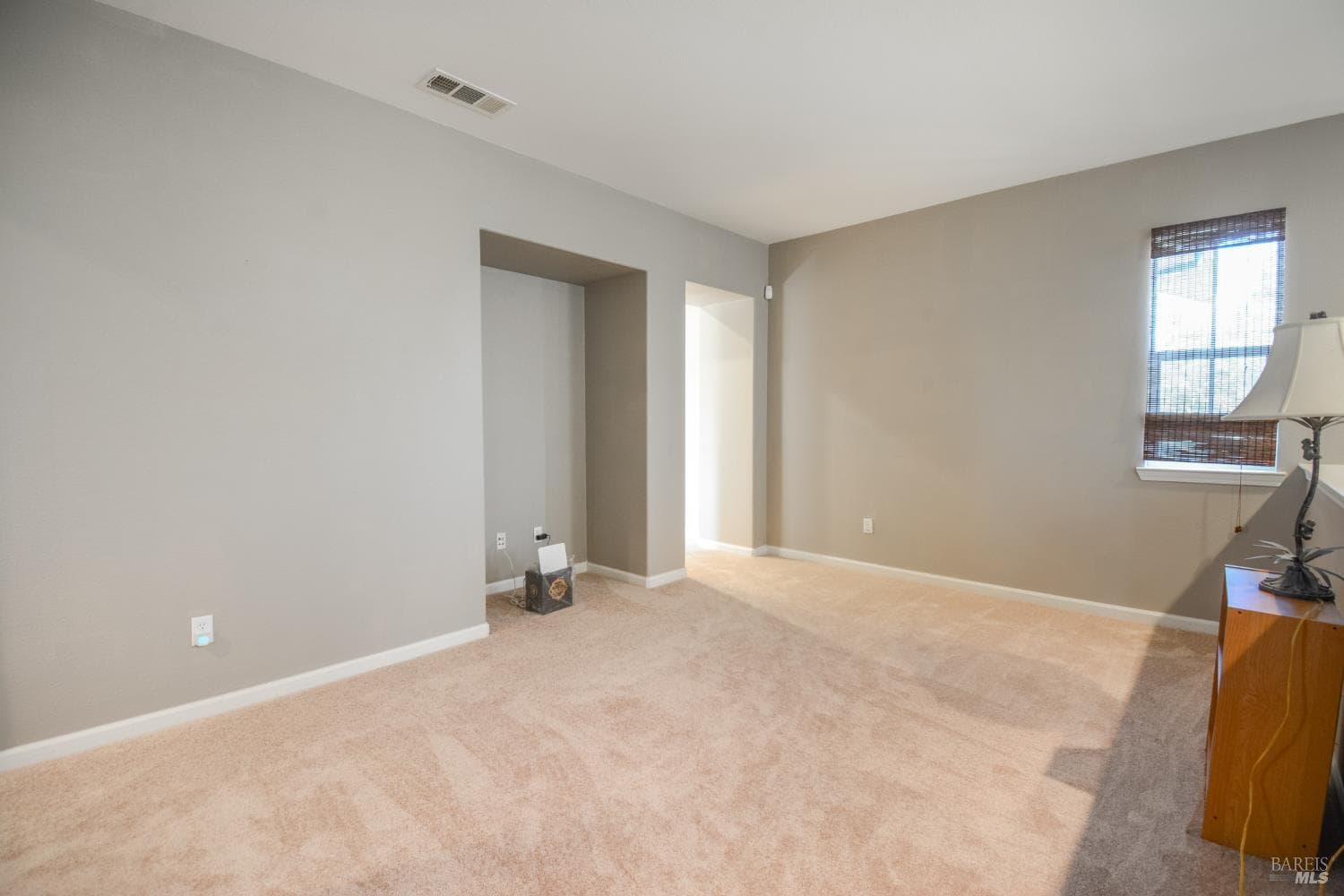 1026 FLAGSHIP Drive thumbnail 39