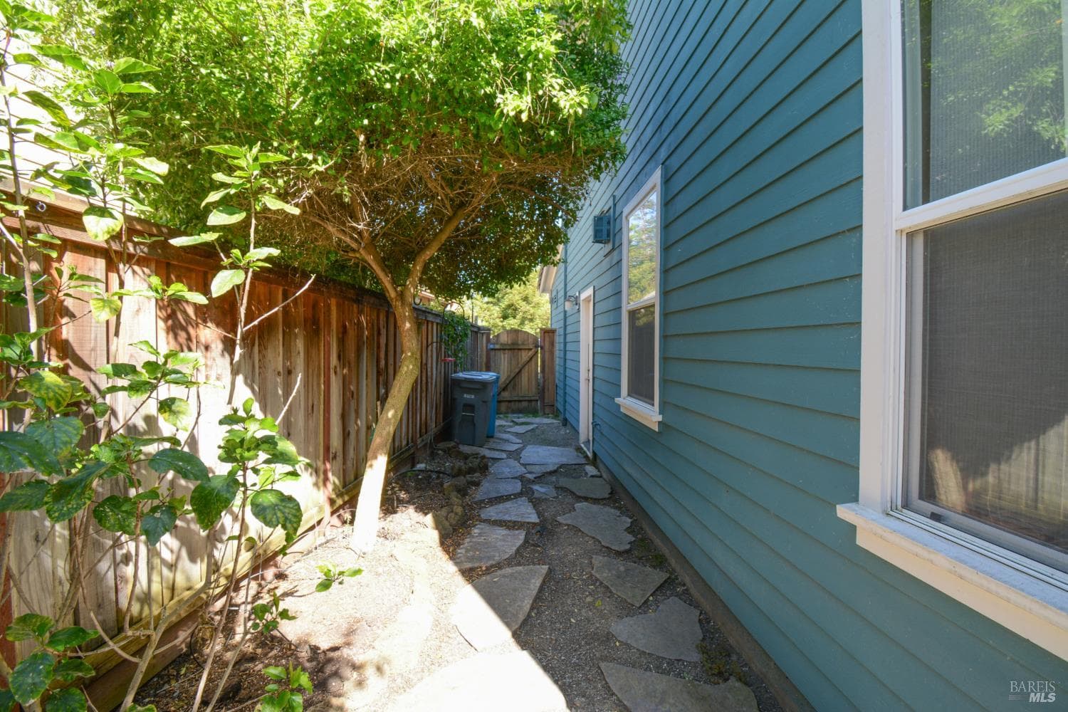 1026 FLAGSHIP Drive thumbnail 63