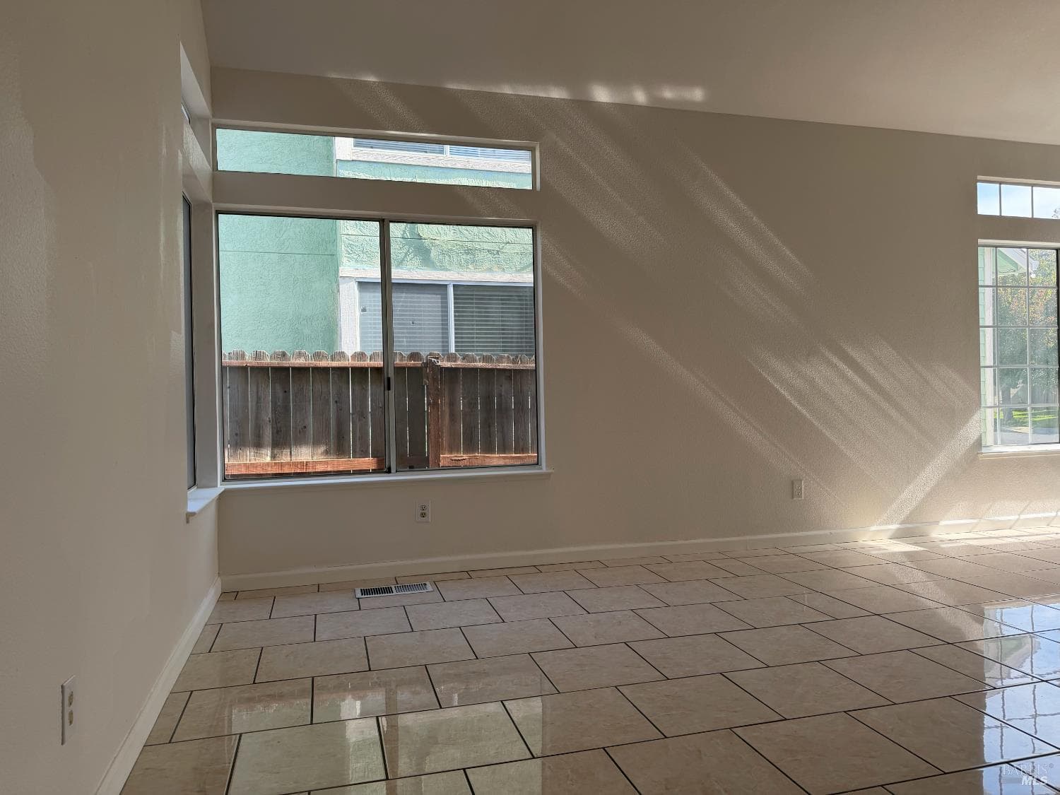 322 Ridgecrest Circle thumbnail 8
