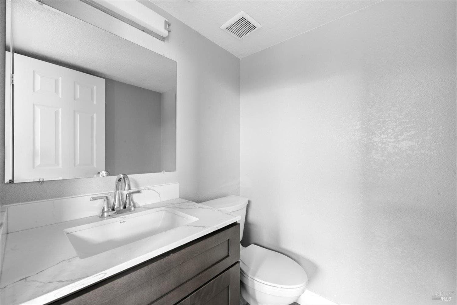 1106 Peppertree Court thumbnail 19