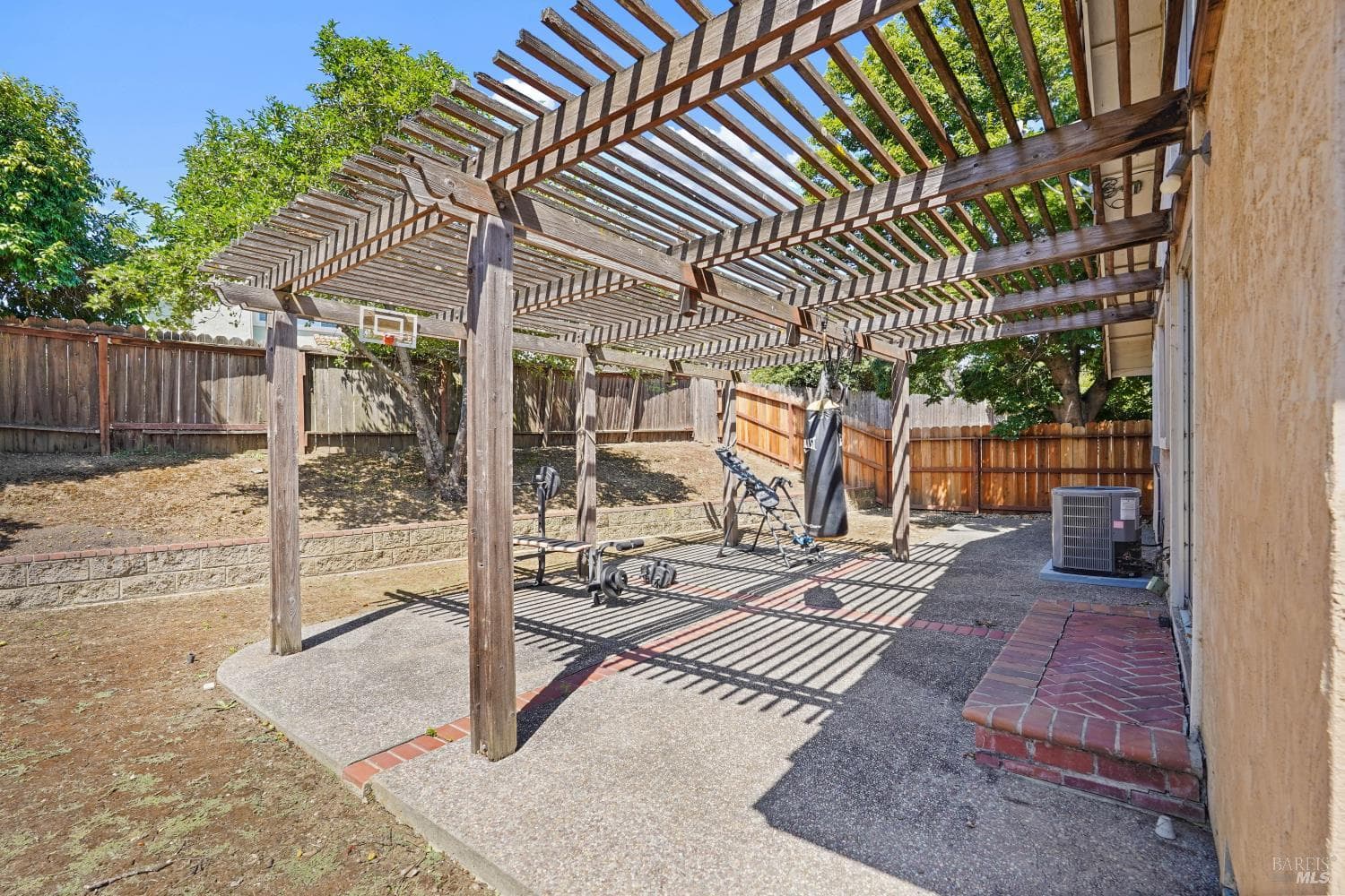 1068 MISSION Circle thumbnail 42