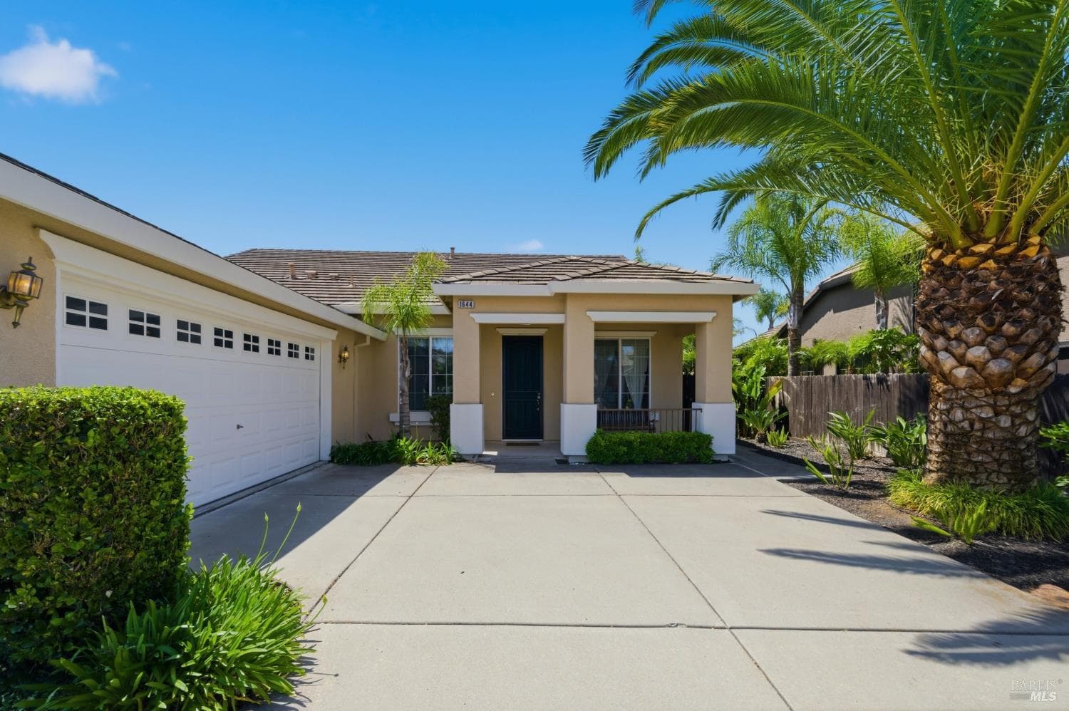 1644 Hickam Circle thumbnail 4