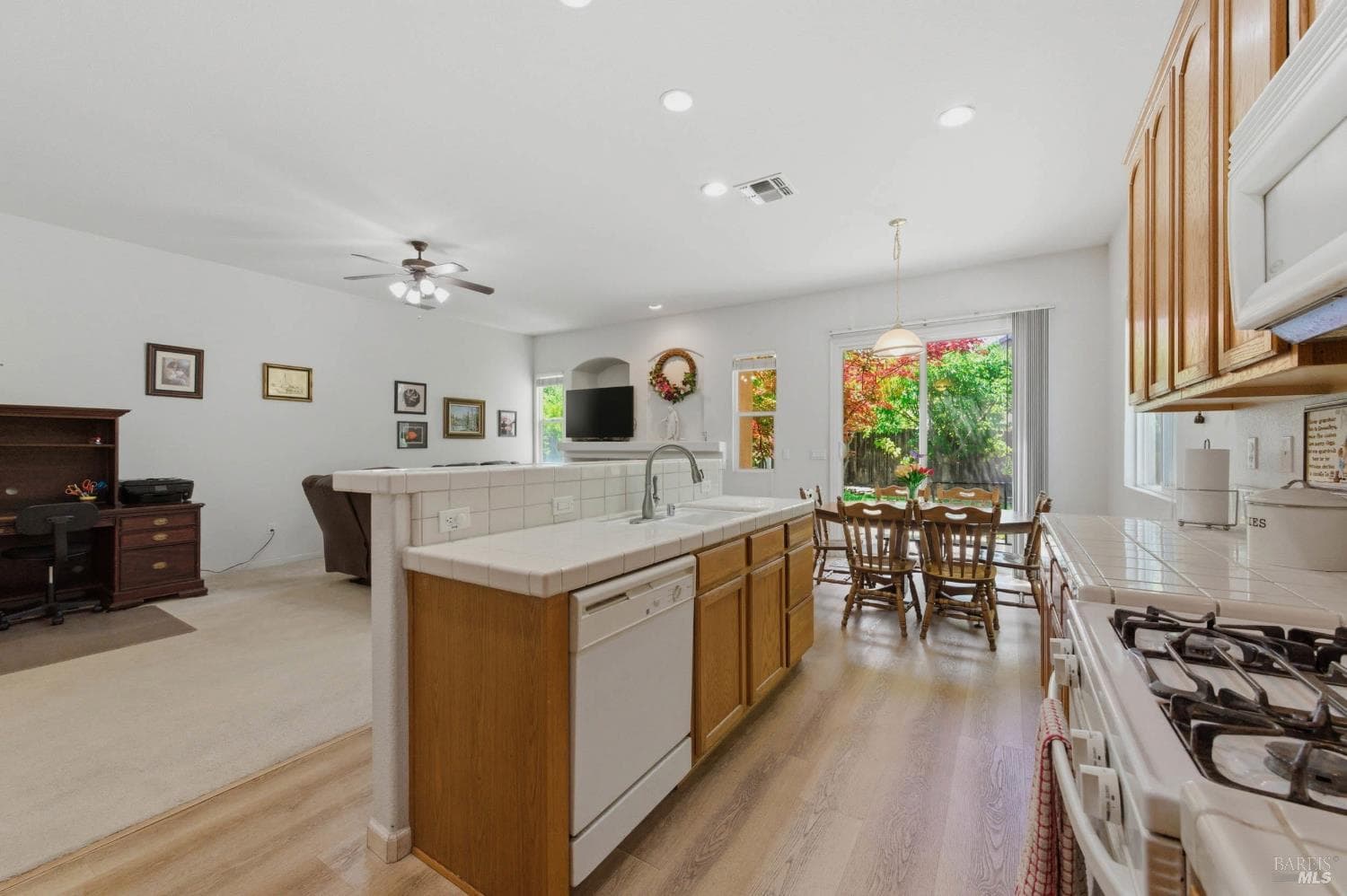 1644 Hickam Circle thumbnail 14