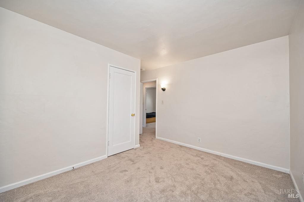 209 Alhambra Avenue thumbnail 19