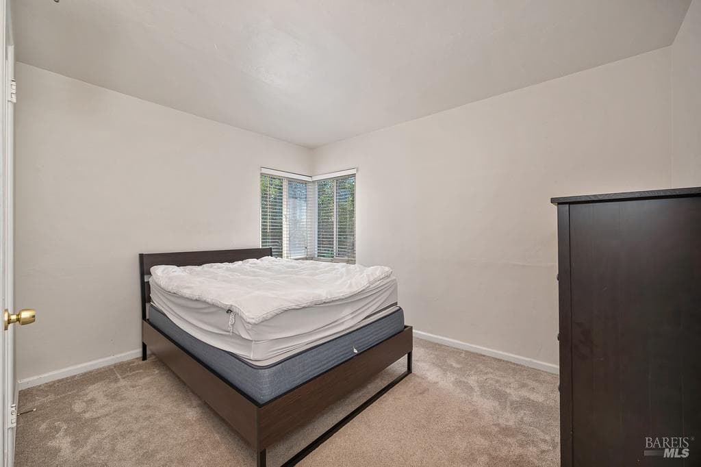209 Alhambra Avenue thumbnail 20