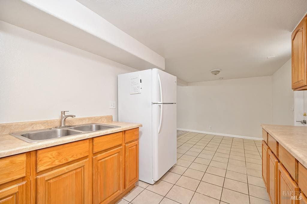 209 Alhambra Avenue thumbnail 31