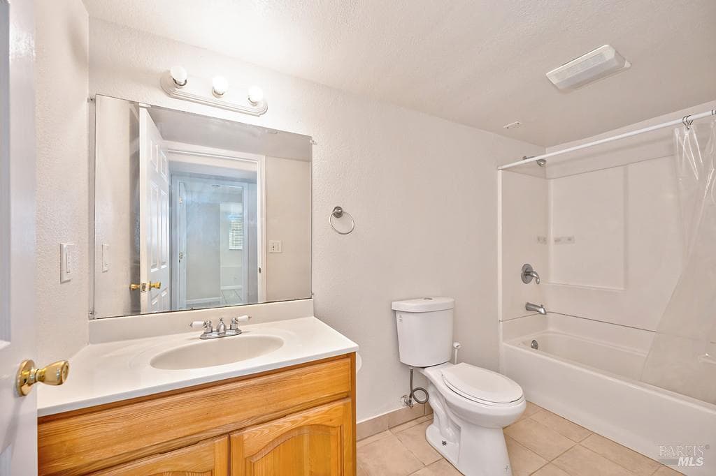 209 Alhambra Avenue thumbnail 33