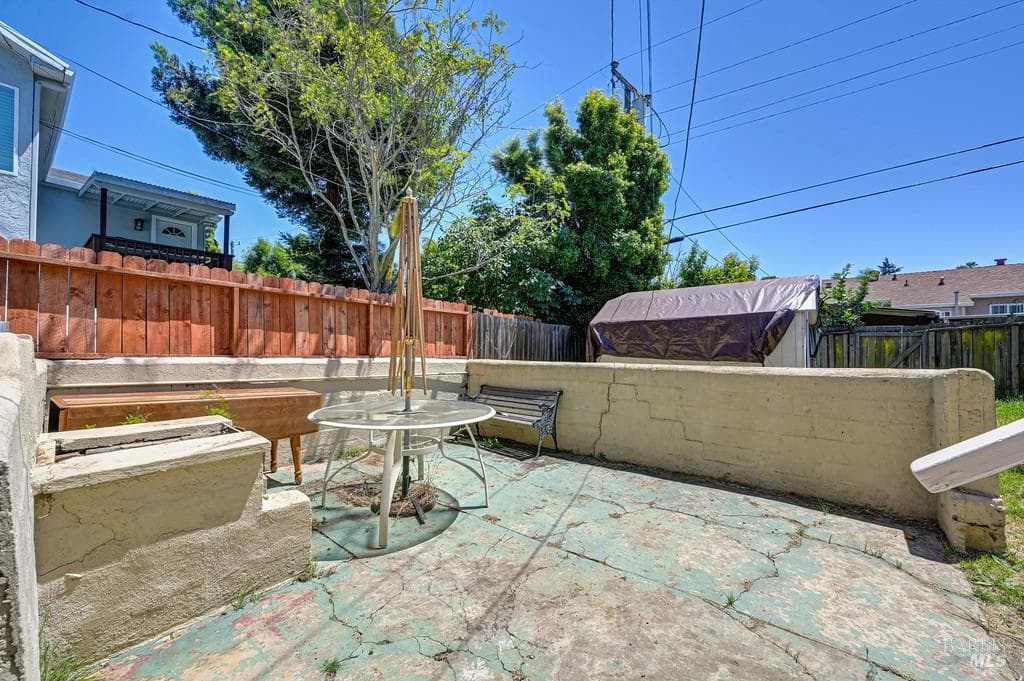 209 Alhambra Avenue thumbnail 39