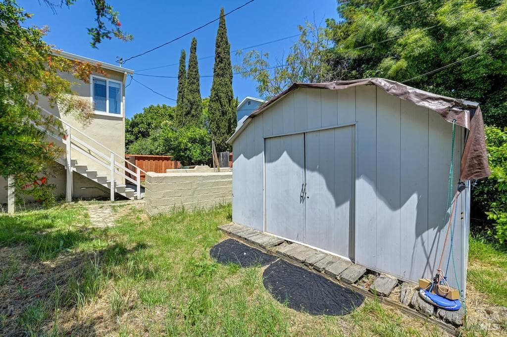 209 Alhambra Avenue thumbnail 44