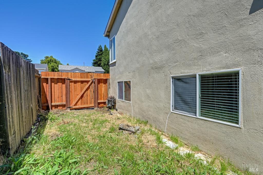209 Alhambra Avenue thumbnail 47