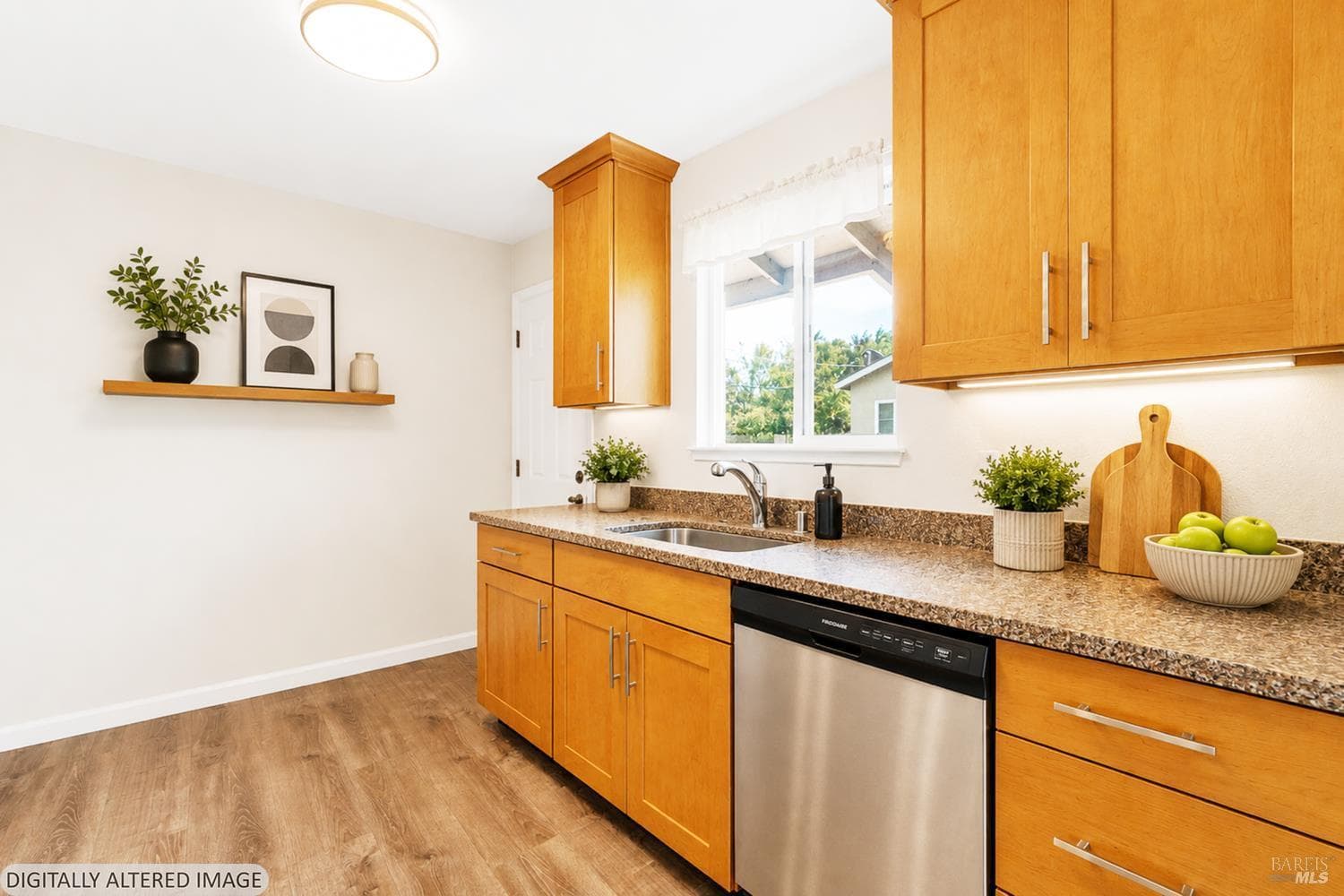 156 Sawyer Street thumbnail 8