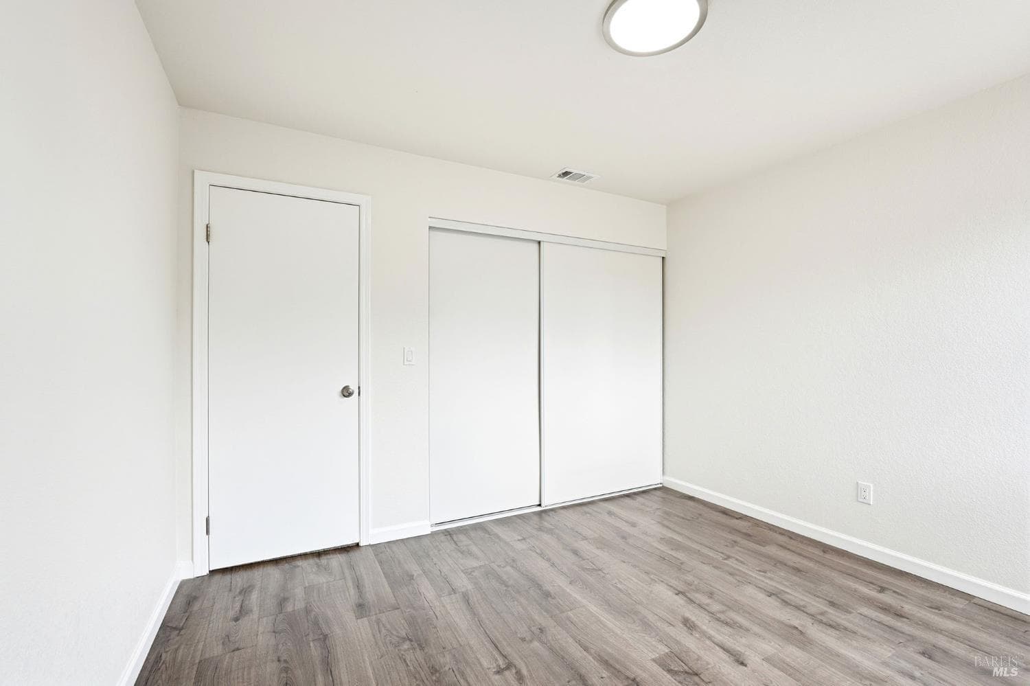 2782 Canal Court thumbnail 45