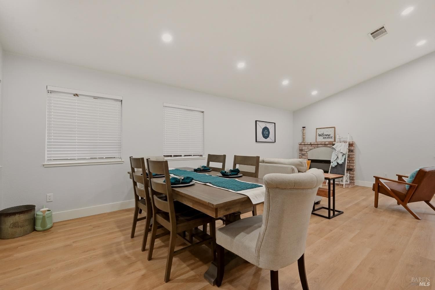 1045 Camellia Lane thumbnail 4