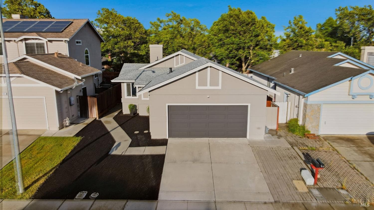 1045 Camellia Lane thumbnail 30