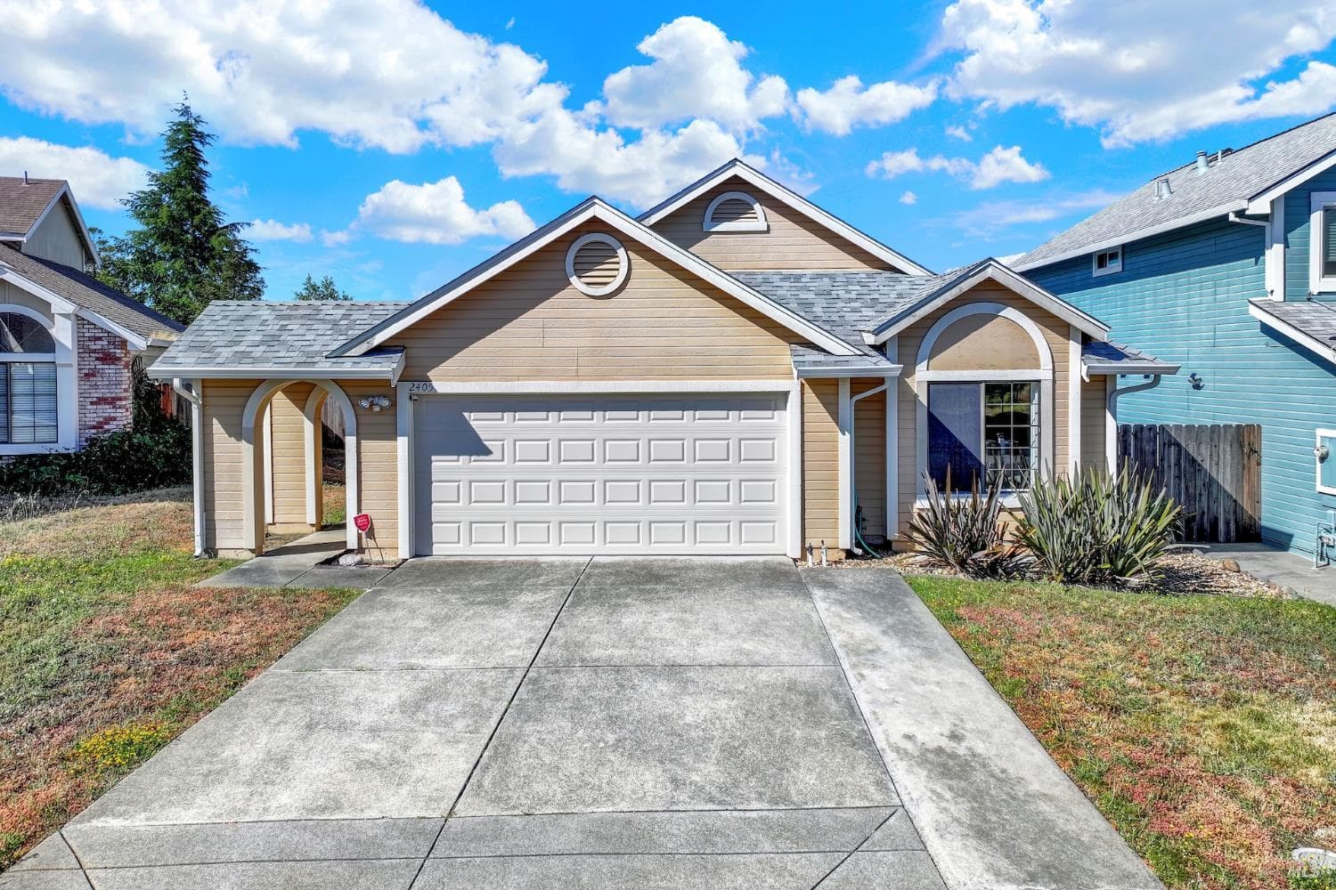 2405 Topgallant Court — photo 1