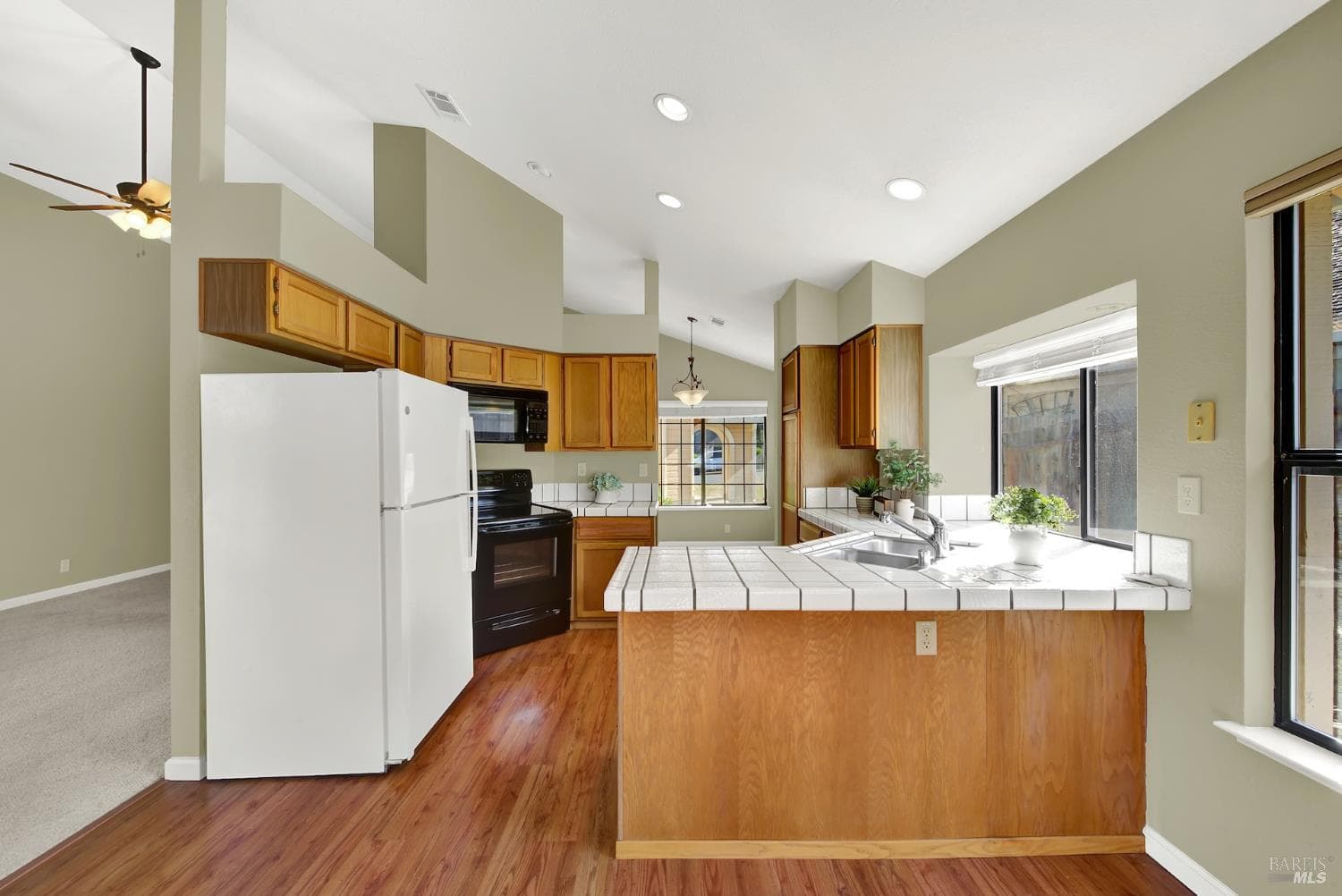 2405 Topgallant Court thumbnail 21