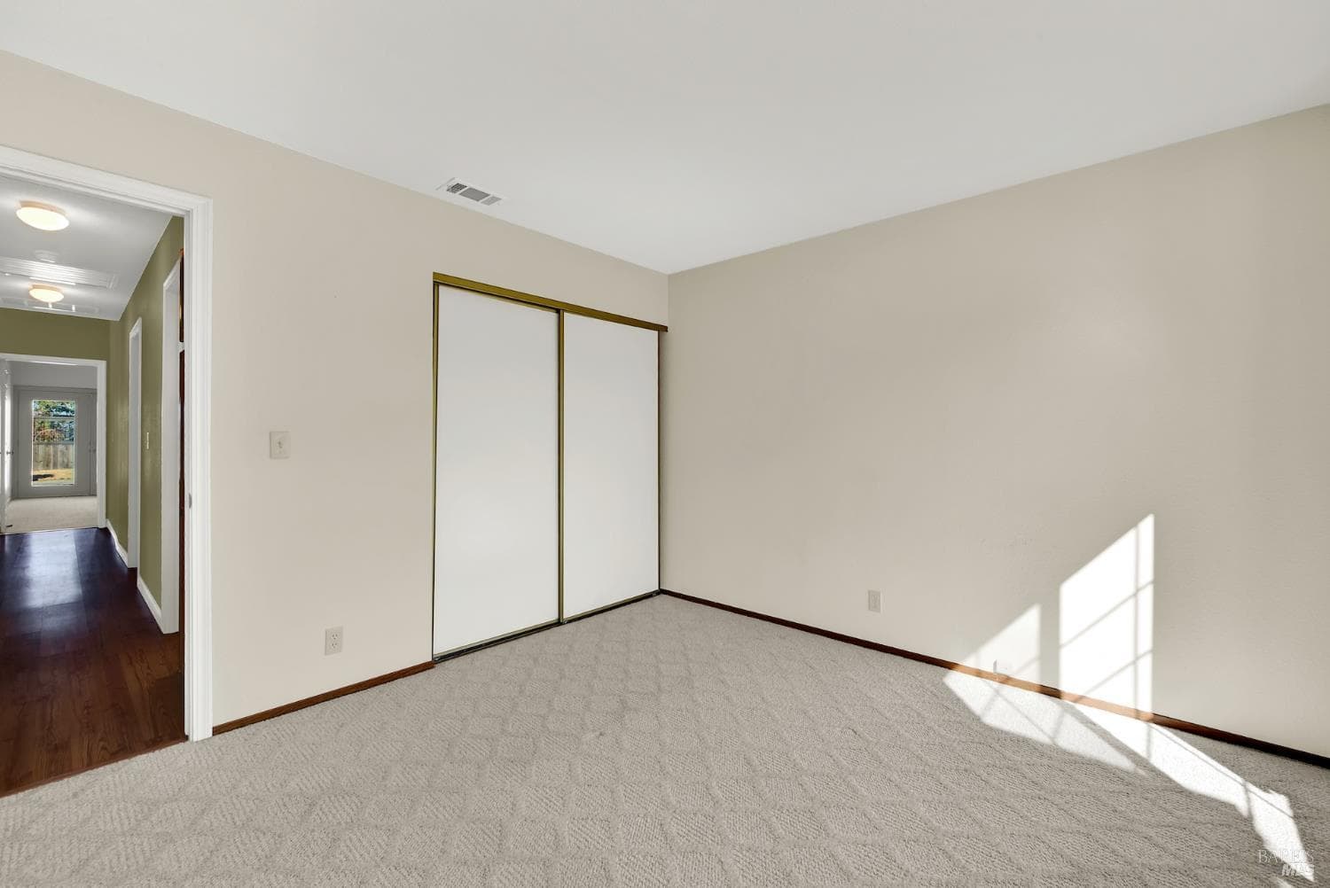 2405 Topgallant Court thumbnail 35