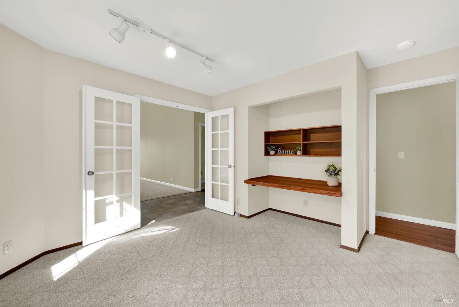 2405 Topgallant Court thumbnail 40