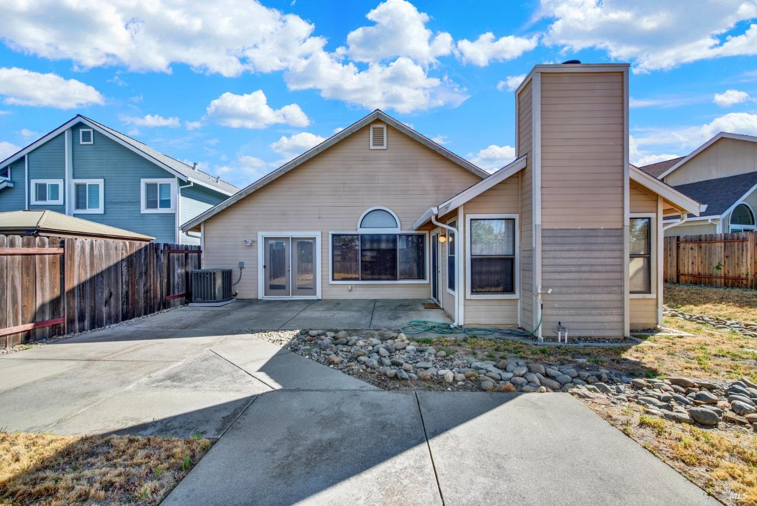 2405 Topgallant Court thumbnail 43