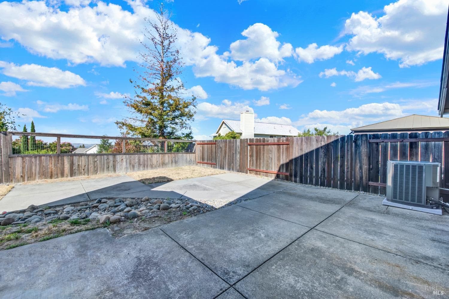 2405 Topgallant Court thumbnail 53