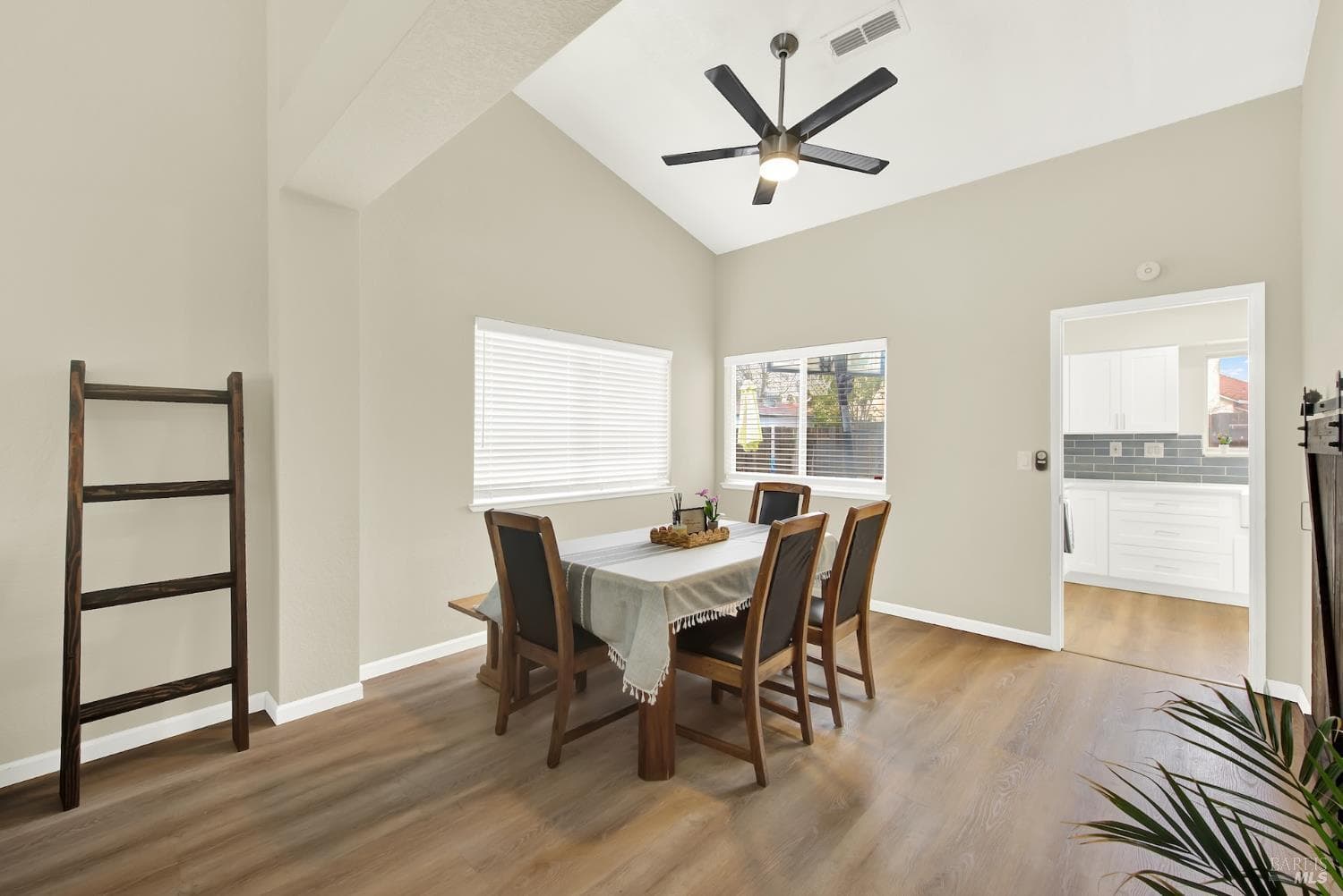 1106 Charter Lane thumbnail 11