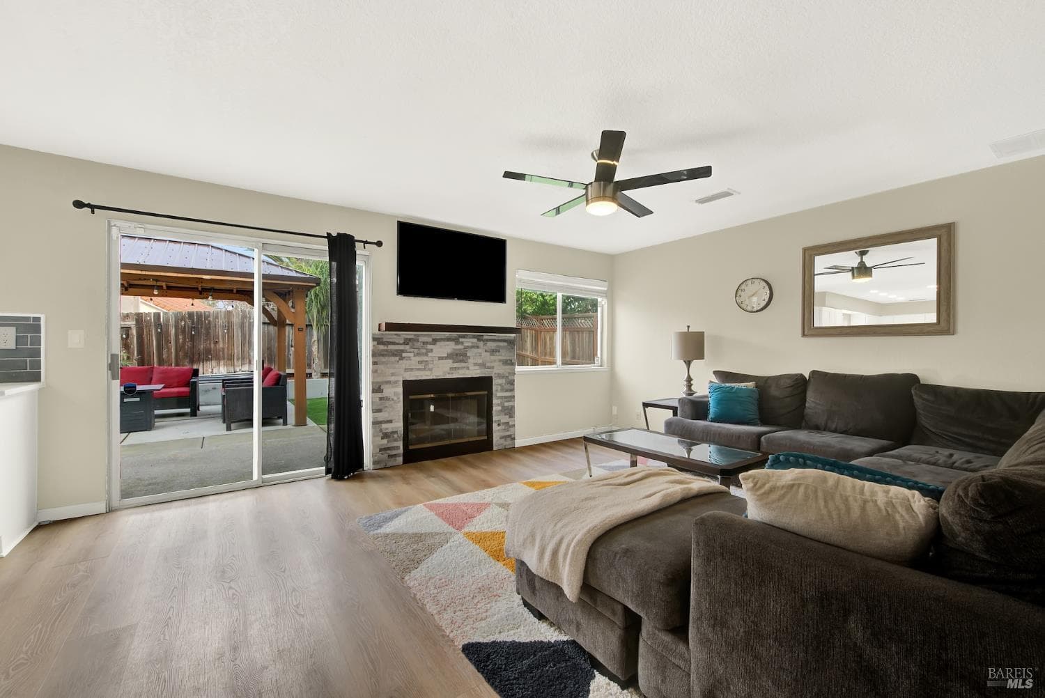 1106 Charter Lane thumbnail 14